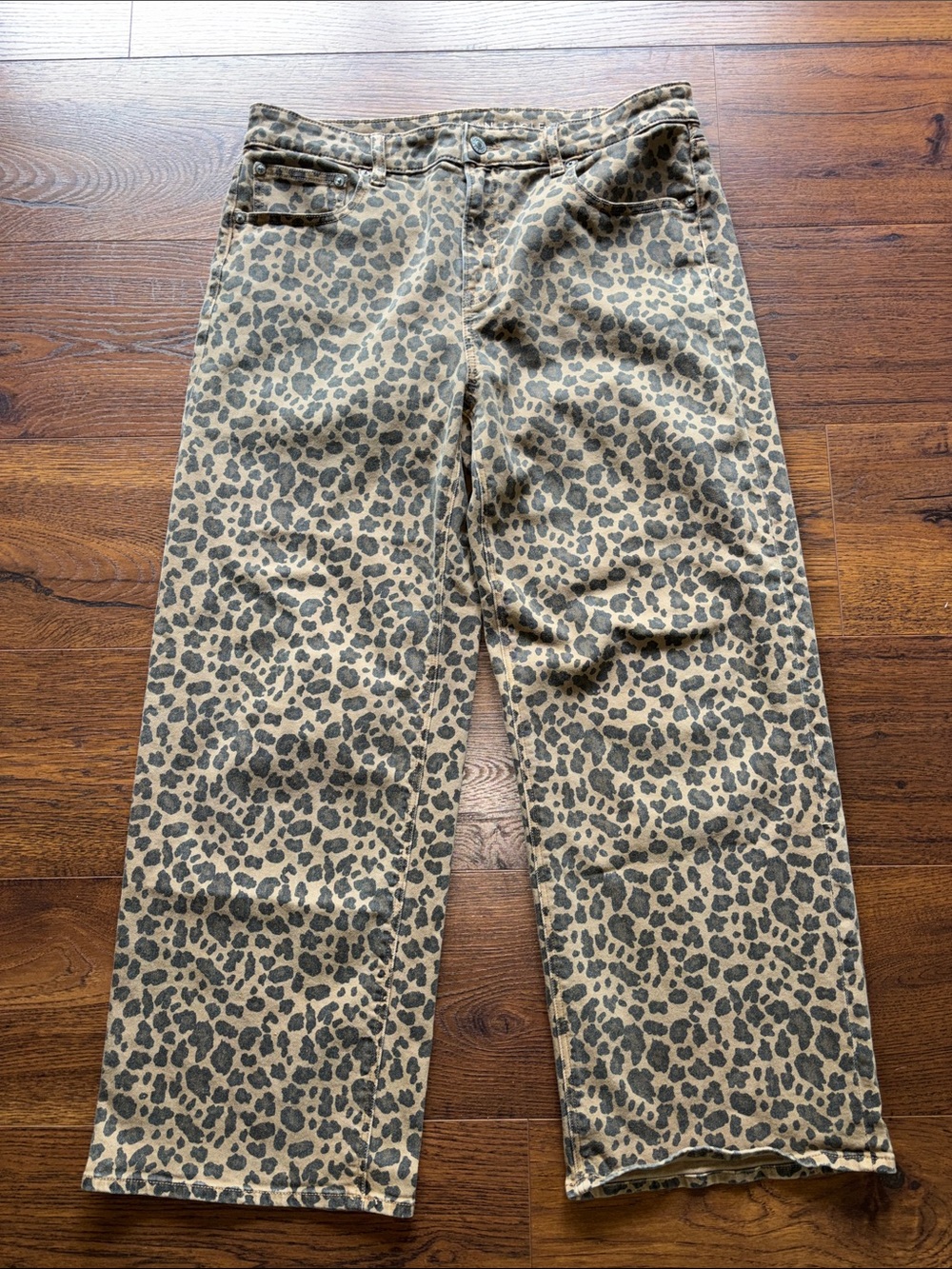 American Eagle Leopard Stovepipe Jeans size 10